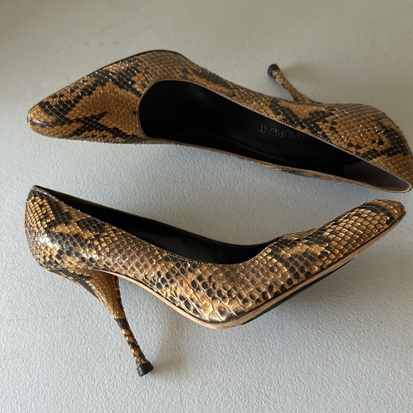 Saint Laurent Snakeskin Animal Print Pumps - Picture 6 of 11